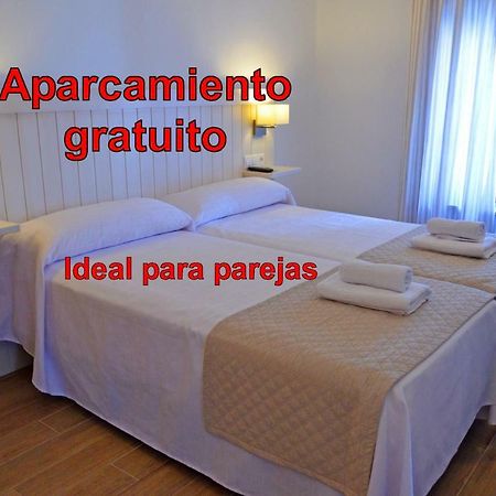 Hostal La Fonda Conil de la Frontera Kültér fotó