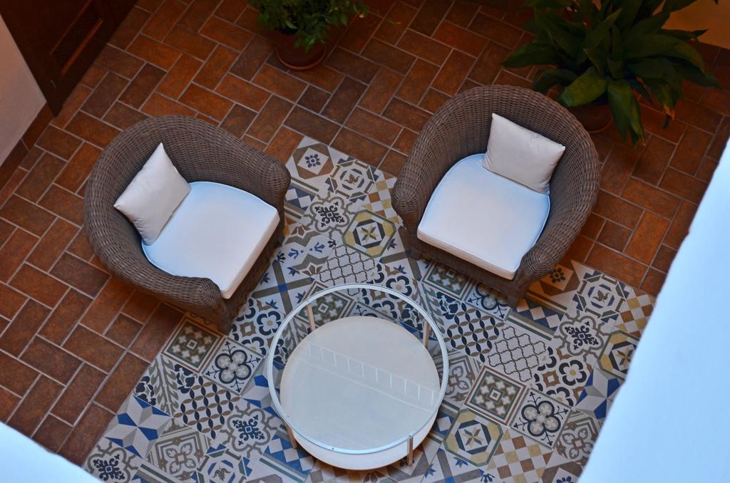 Hostal La Fonda Conil de la Frontera Kültér fotó